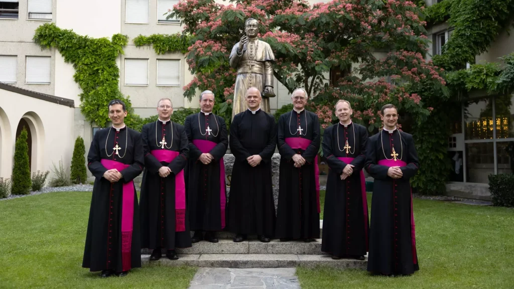 Superior General responds to Pope Leo after excommunication decree